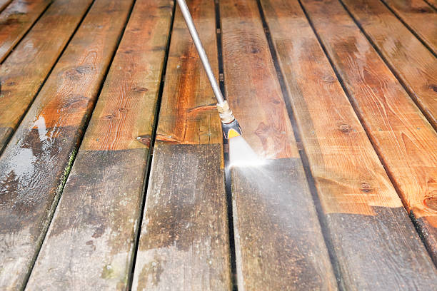 Why Choose Our Certified Pressure Washing Experts for Your Project Needs in Lorton, VA?